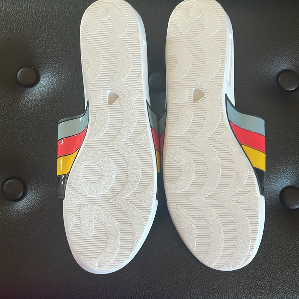 GOATS NEVER WORN BLACK/YELLOW/PINK/BLUE STRIPE COMFORTABLE SLIP ON SLIDE SZ 10 - Picture 5 of 7